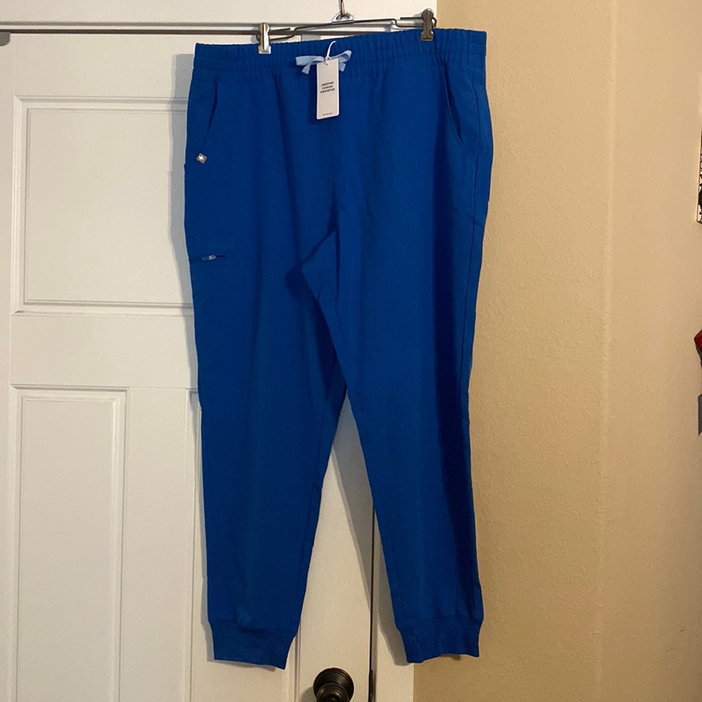 Zamora Figs High Waist Jogger